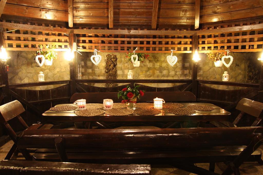 Rixo'S Guesthouse Cîrcea المظهر الخارجي الصورة