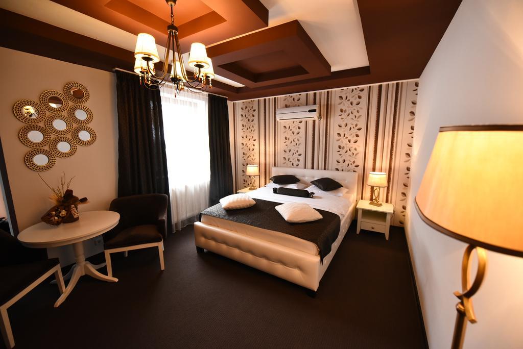 Rixo'S Guesthouse Cîrcea المظهر الخارجي الصورة